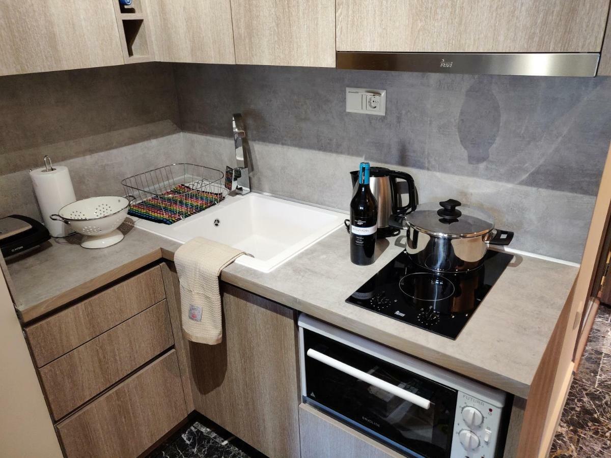 סלוניקי Agias Sofias Street Luxurious Studio מראה חיצוני תמונה